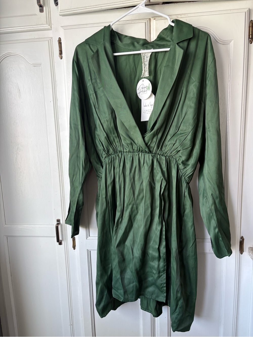 Sadie & Sage Olive Green V-Neck Mini Dress